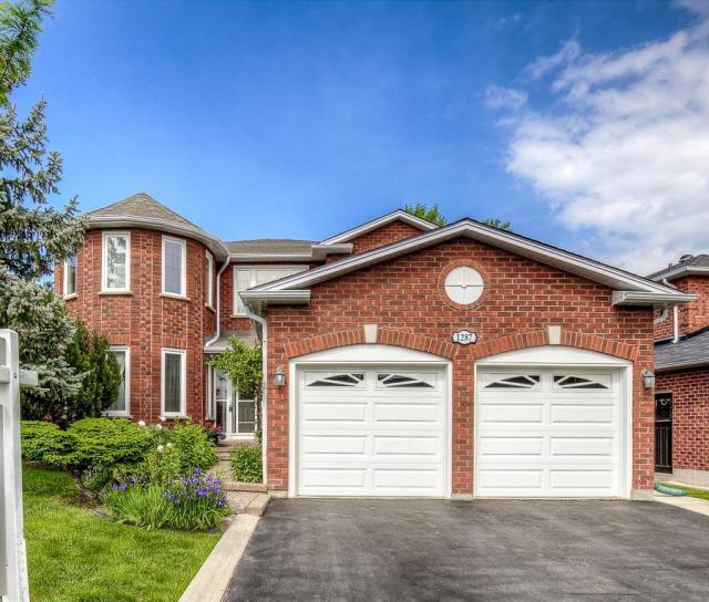  Winterbourne Drive, Clearview, Oakville 2