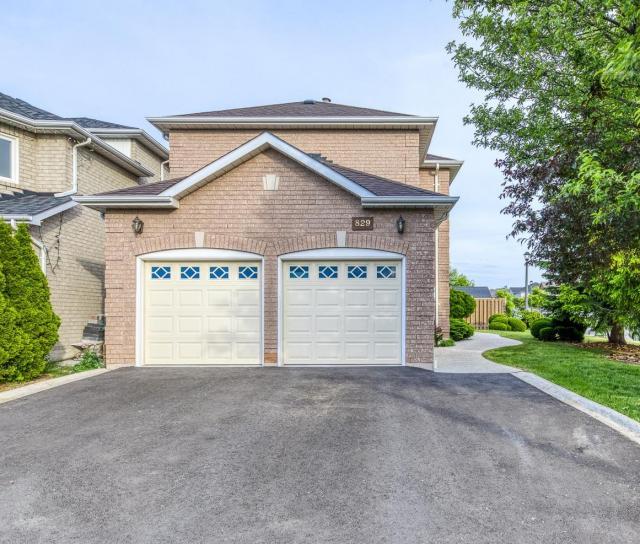 829 Mays Crescent, East Credit, Mississauga 2